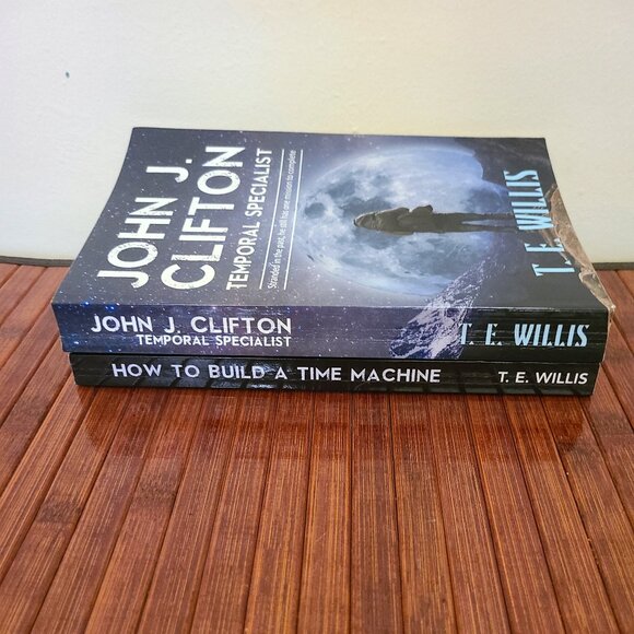 John J. Clifton: Temporal Specialist. & How to Build a Time Machine: - Willis - Picture 2 of 7